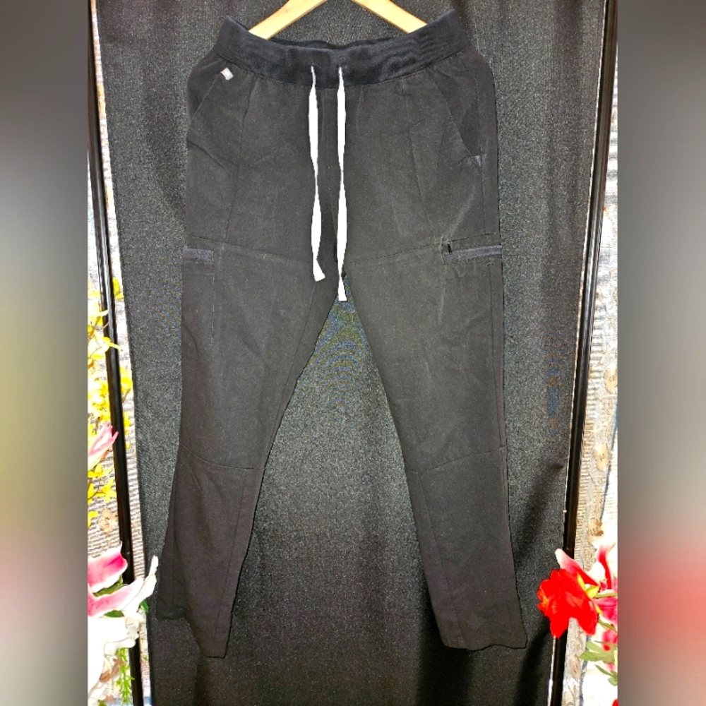 FIGS STRAIGHT PANT